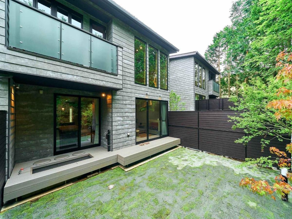 Rakuten Sengokuhara North Wing 105 Or 106 Bbq Terrace Pet Allowed Capacity Of 10 Persons