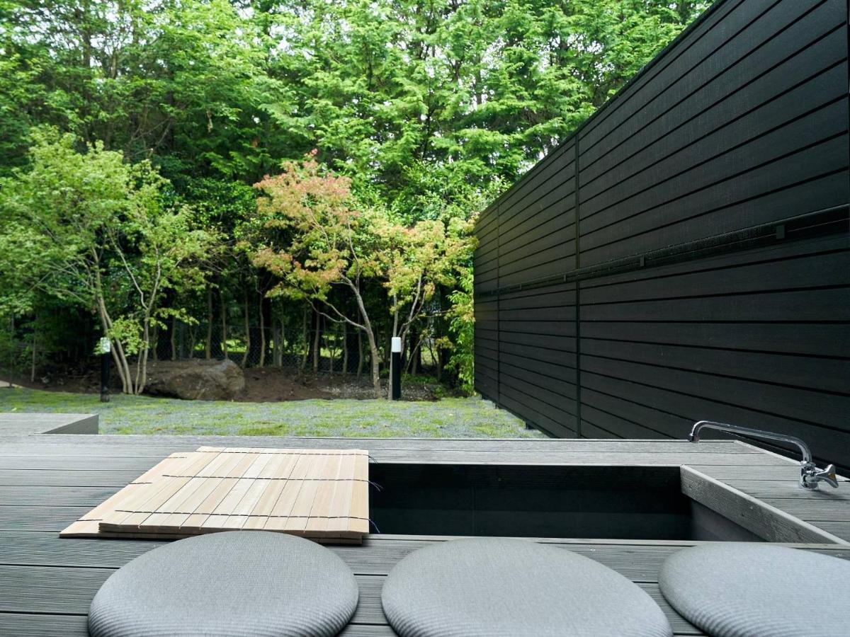 Rakuten Sengokuhara North Wing 105 Or 106 Bbq Terrace Pet Allowed Capacity Of 10 Persons 箱根